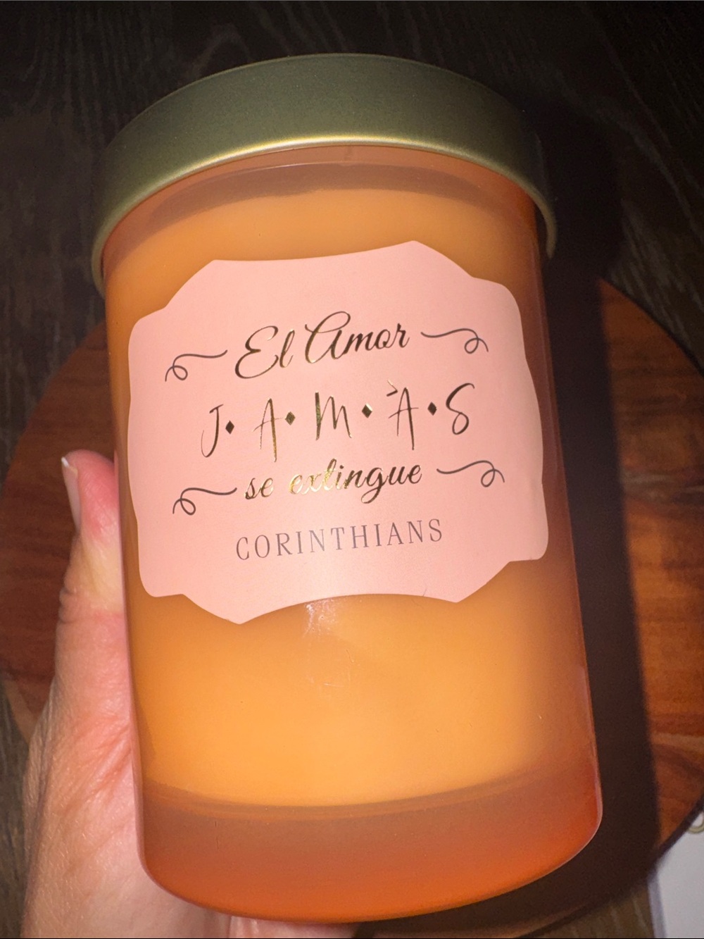 Spanish “El Amor Jamas Se Extingue” Corinthias Scented Candle 8.6oz